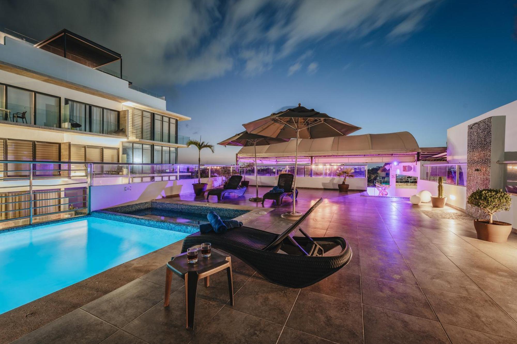 Soho Playa Hotel Плая-дель-Кармен Экстерьер фото